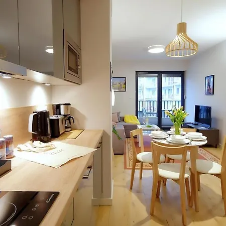 Miejsce Serdecznosci - Sauna, Jacuzzi, Parking Podziemny W Cenie Apartamento